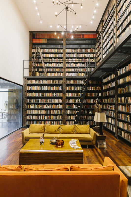 Stony Island Arts Bank