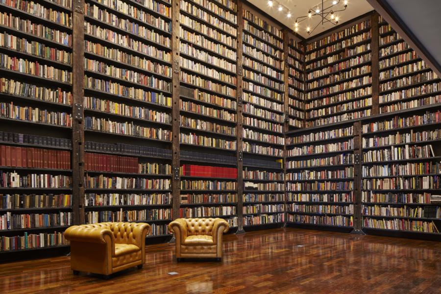 Stony Island Arts Bank interior